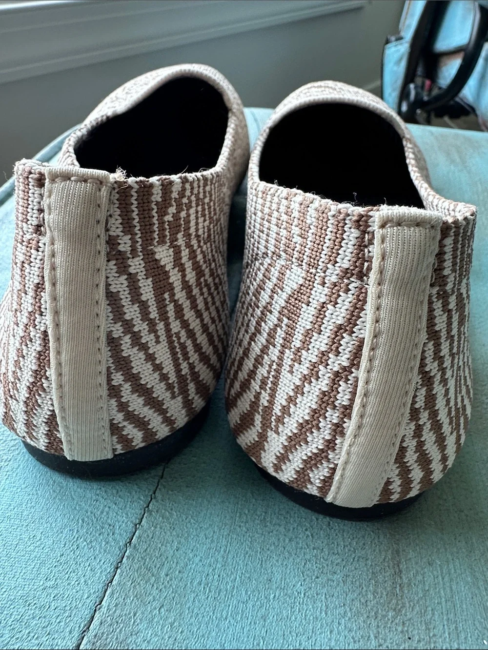 Skechers Brown & Cream Pointed Toe Memory Foam Flats